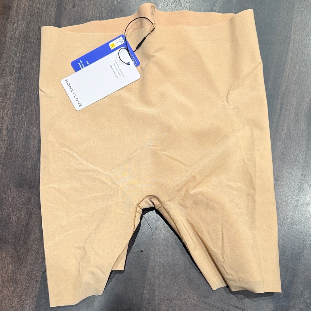 Honeylove MeshSculpt Mid-Waist Short